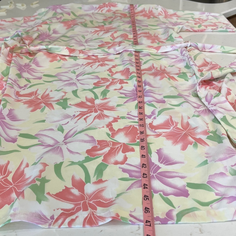 Victoria’s Secret Vintage Gold Label Floral Robe Ladder Lace Trim Belted M/L - Picture 12 of 12